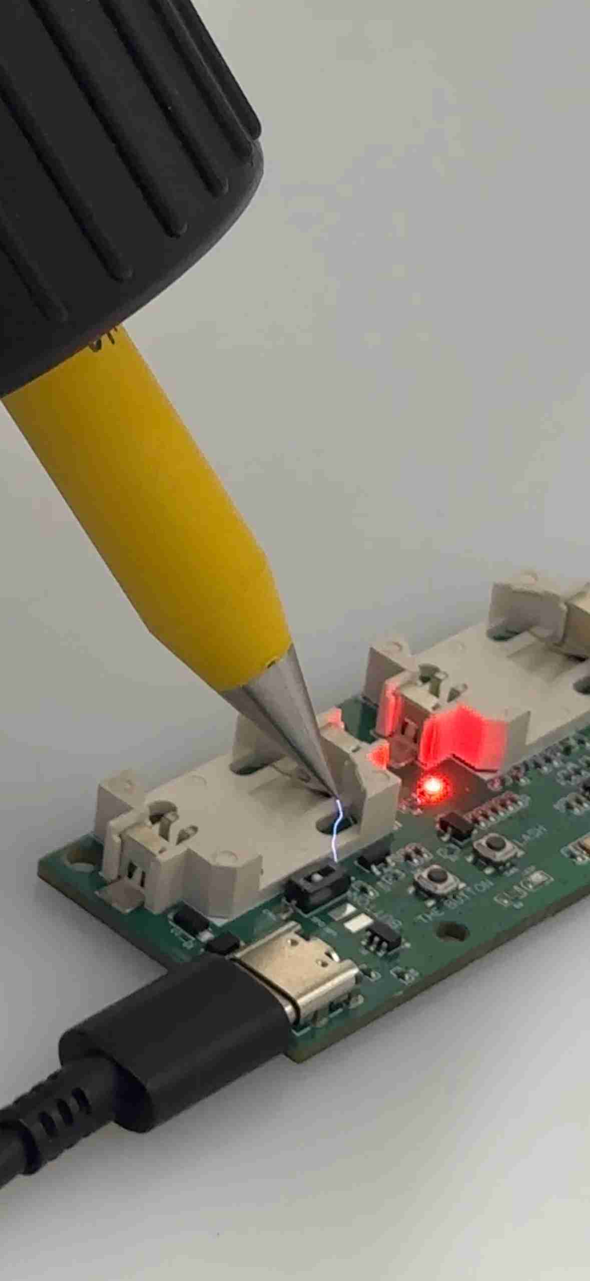 Electrostatic discharge event measurement context